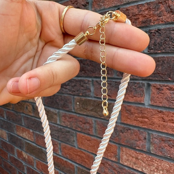 Zara Starfish Gold Necklace - Picture 7 of 8